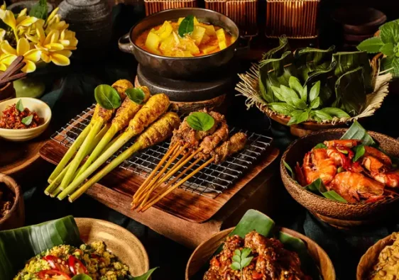Rekomendasi Kuliner Makanan Khas Bali yang Wajib Dicicipi